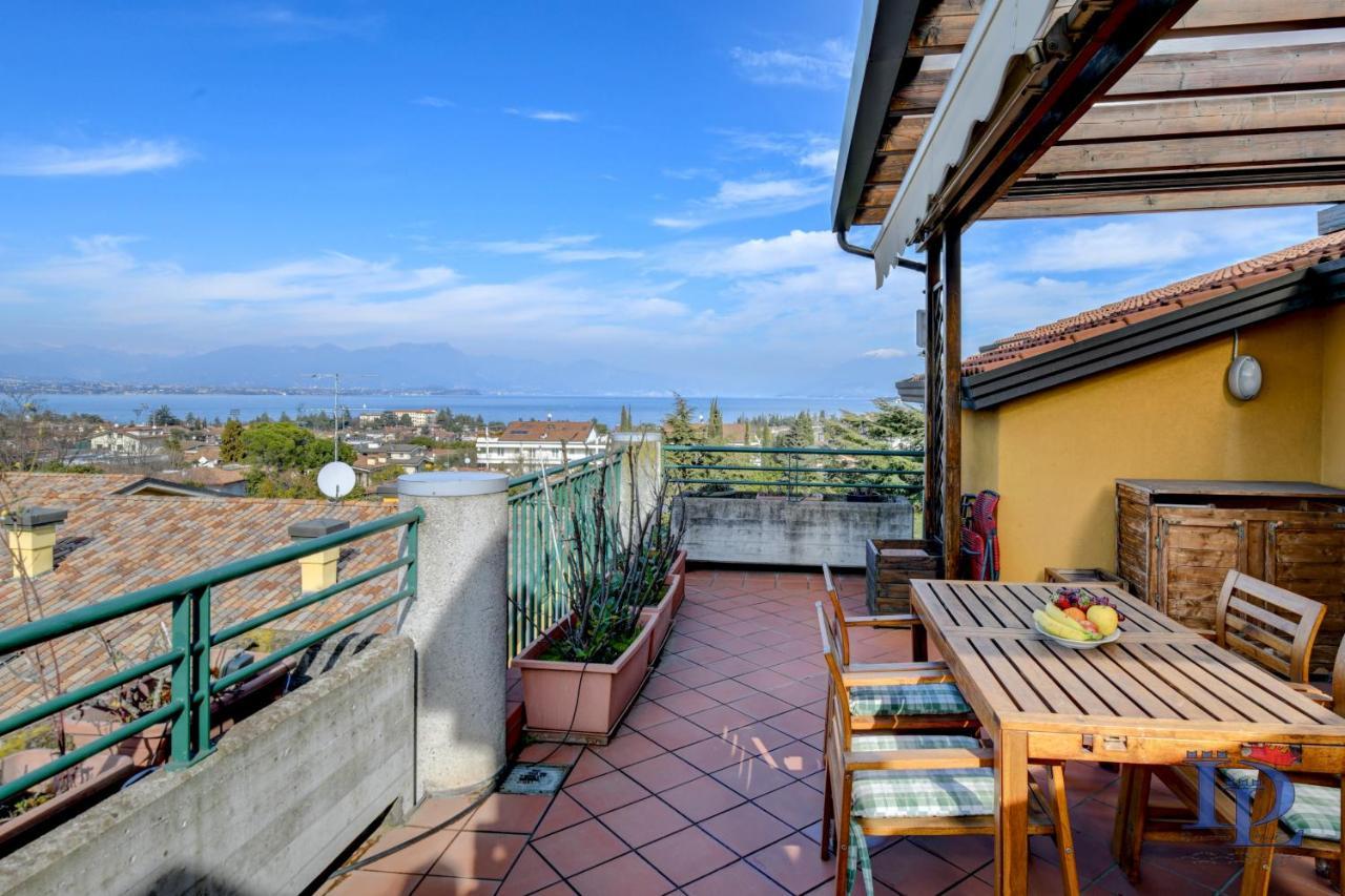 Desenzanoloft Official Partner Marriott Homes & Villas - Paradise Lake View In A 5 Pools Exclusive Residence デセンツァーノ・デル・ガルダ エクステリア 写真
